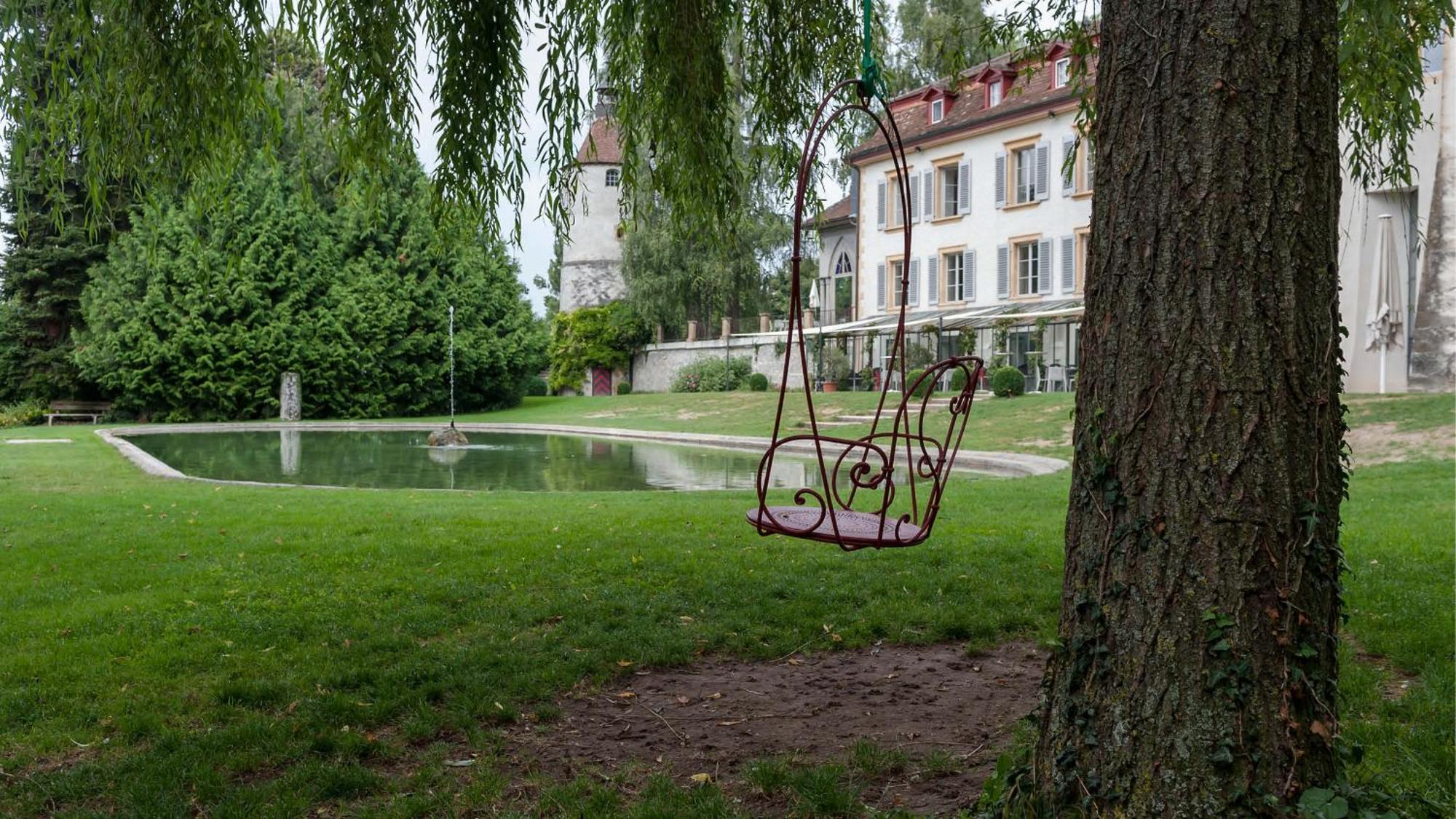 Schloss Muenchenwiler Murten Bagian luar foto